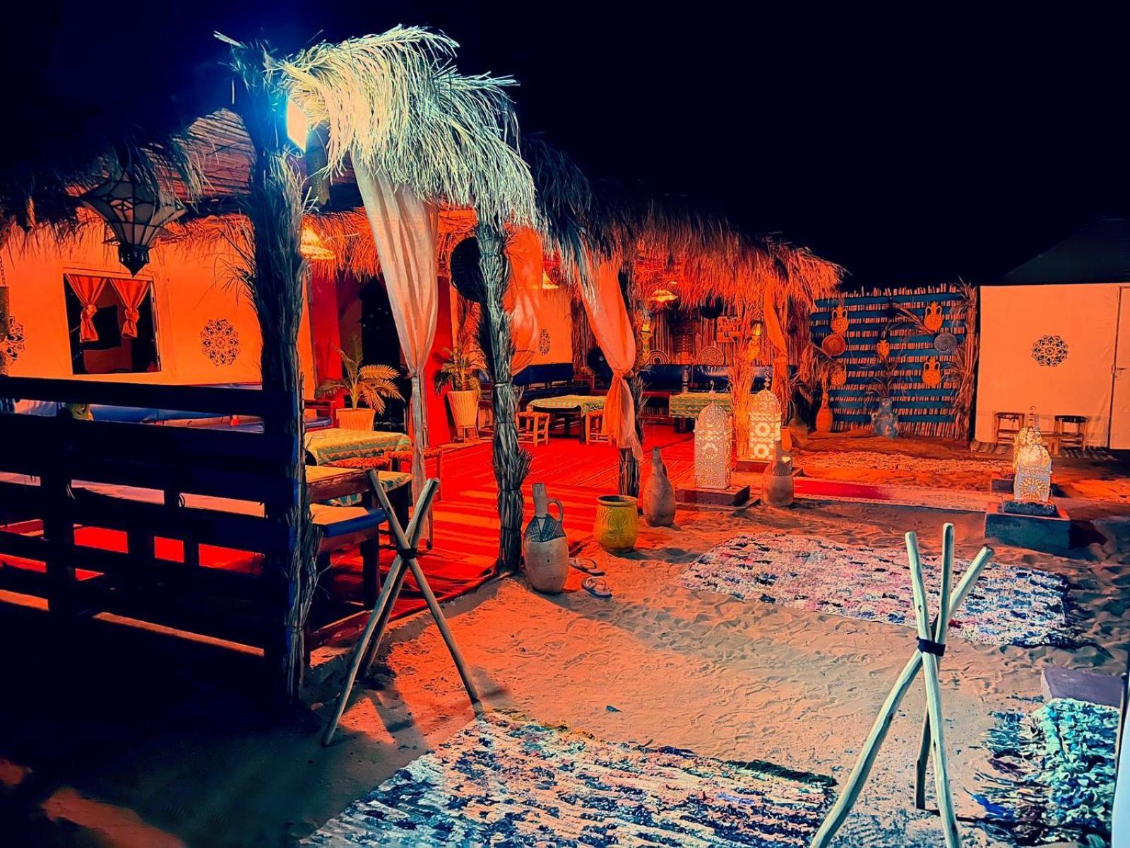 Desert Camp Camel & Sandboarding Merzouga Exteriér fotografie