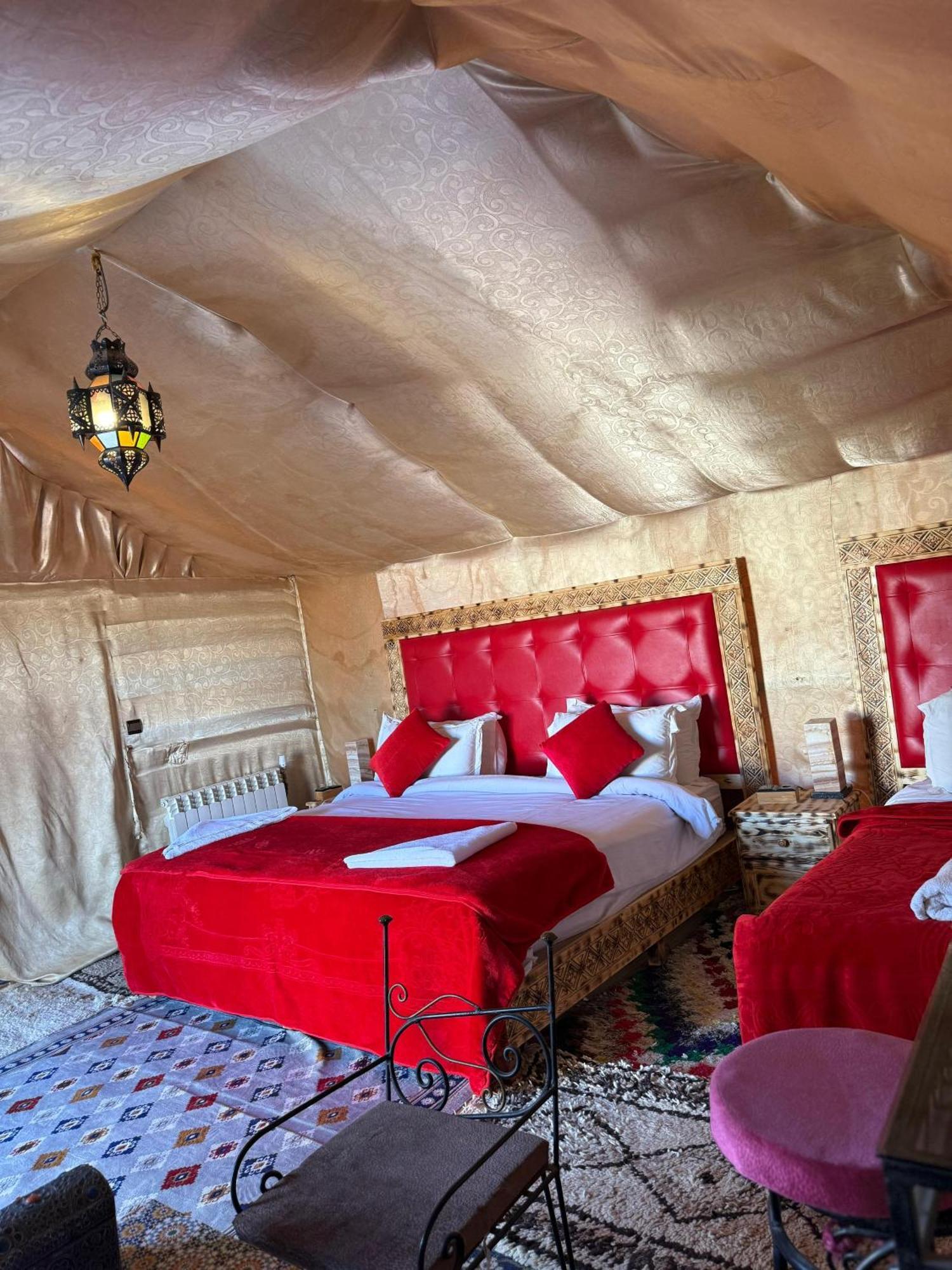 Desert Camp Camel & Sandboarding Merzouga Exteriér fotografie